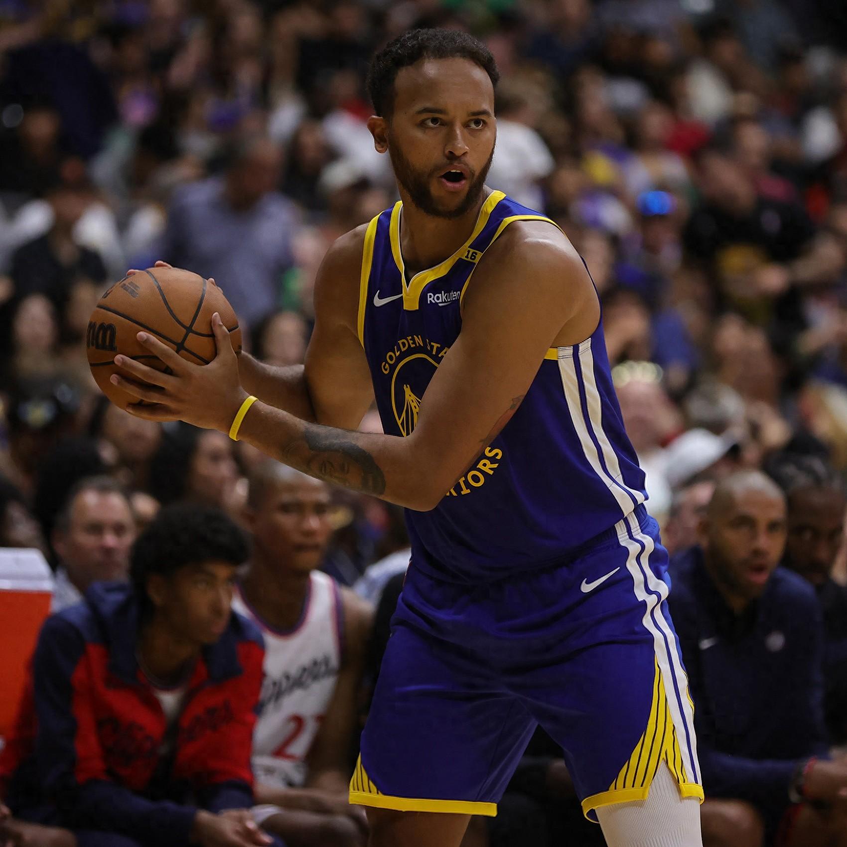 包含赛地聚焦：NBA常规赛今夜热度飙升，新奥尔良鹈鹕扳平良机，气氛紧张，资深球员宣示担当的词条-开云官网